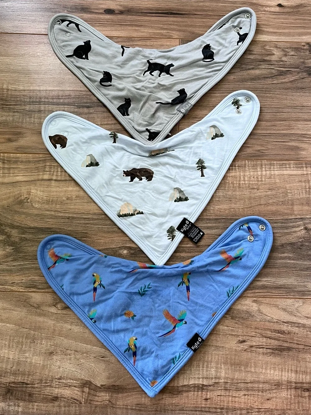 NWT Kyte Baby bib bundle